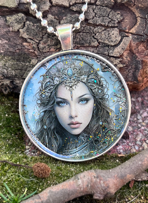 Blue Reverie Necklace-Queen 2