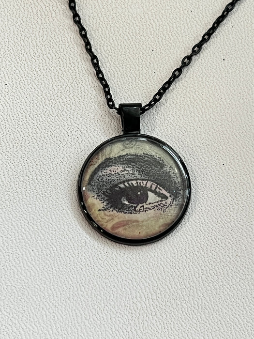 Dark Enchantments Wandering Eye Necklace Brown Eye #2