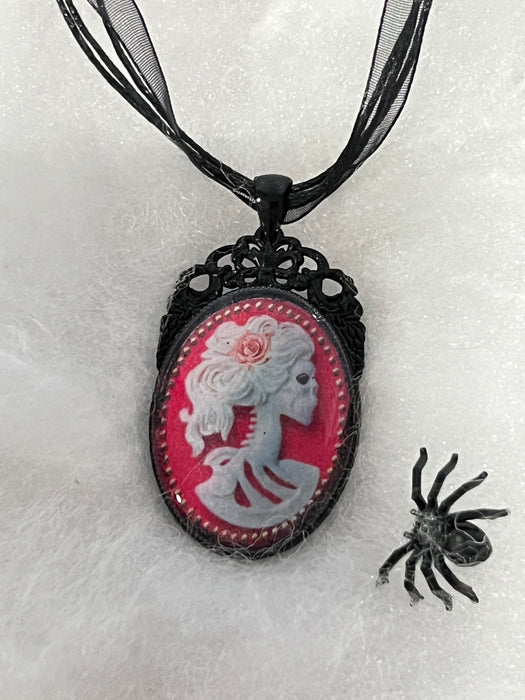 Dark Enchantments Cameo Necklace