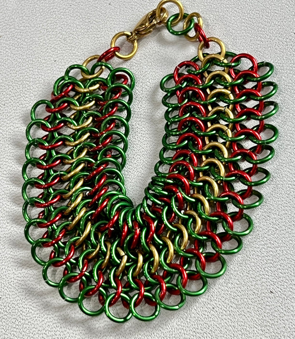 Holiday Chainmaille Bracelet #2