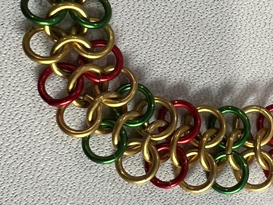 Holiday Colors Chainmaille Bracelet 003