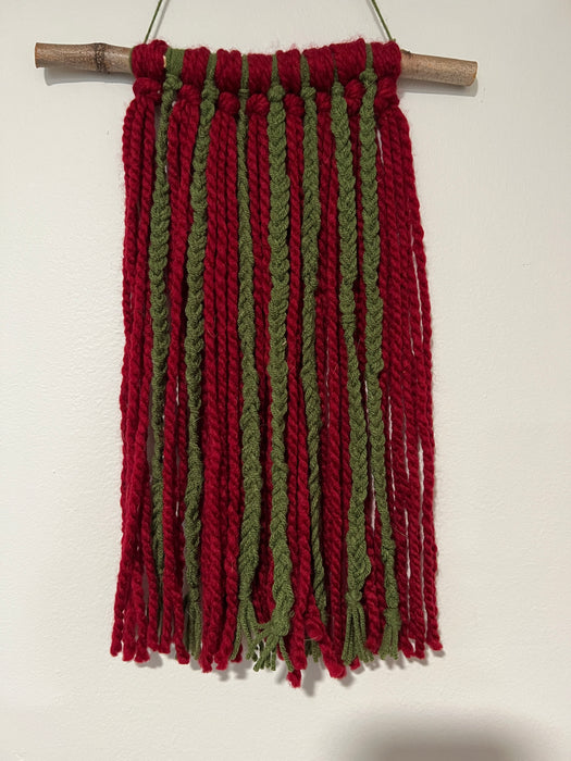 Holiday Hues Braided Wall Hanging